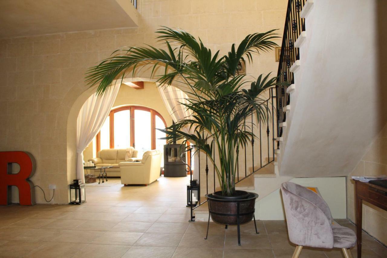 Tonella Bed & Breakfast